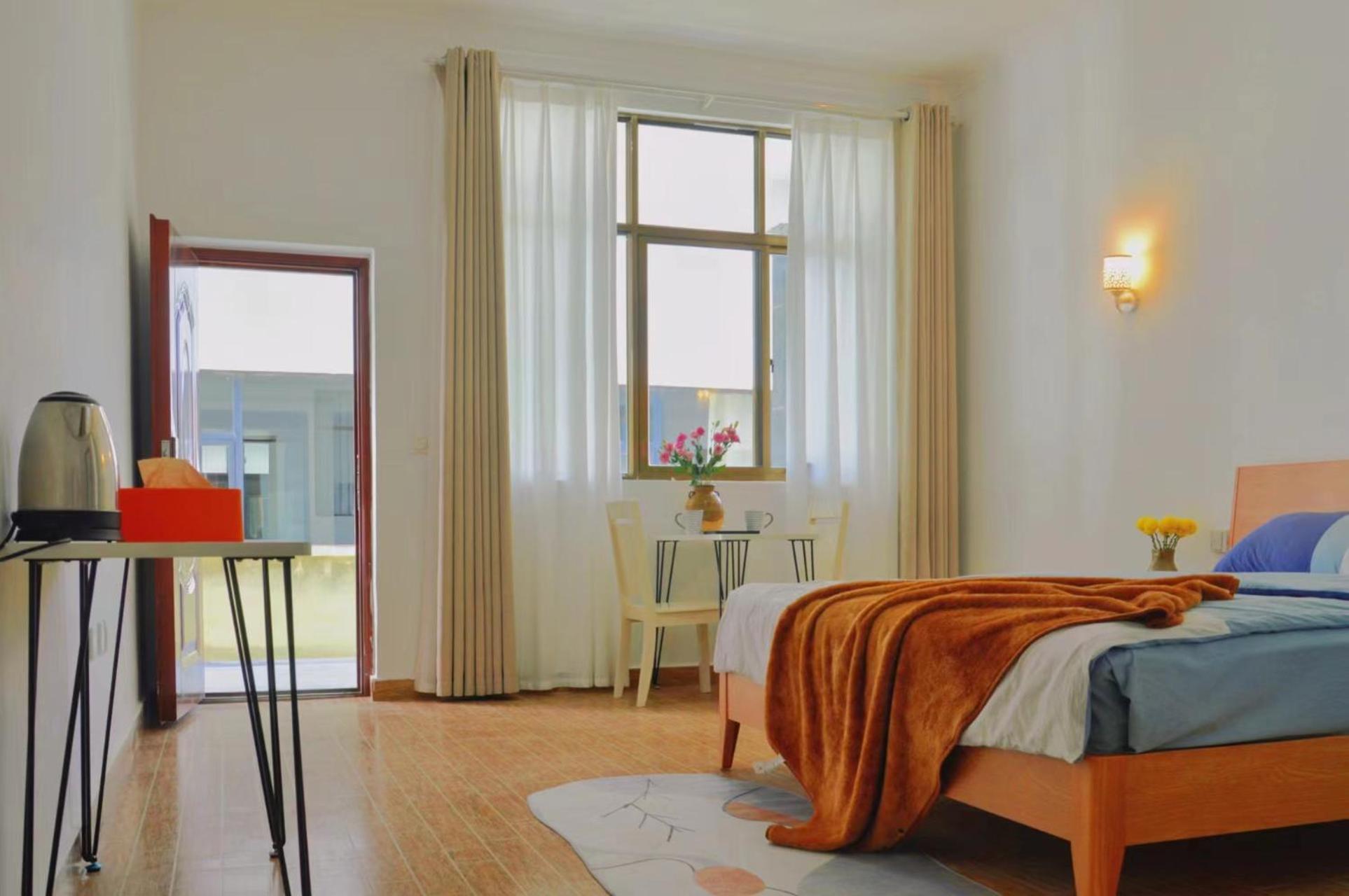 דאלי Monster B&B מראה חיצוני תמונה